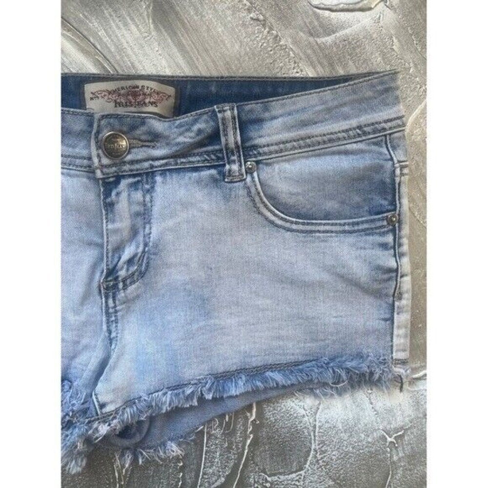 Light Blue Wash Iris Jeans Cut Off Stretch Denim Short Shorts  Distressed Size 9 - Picture 10 of 16